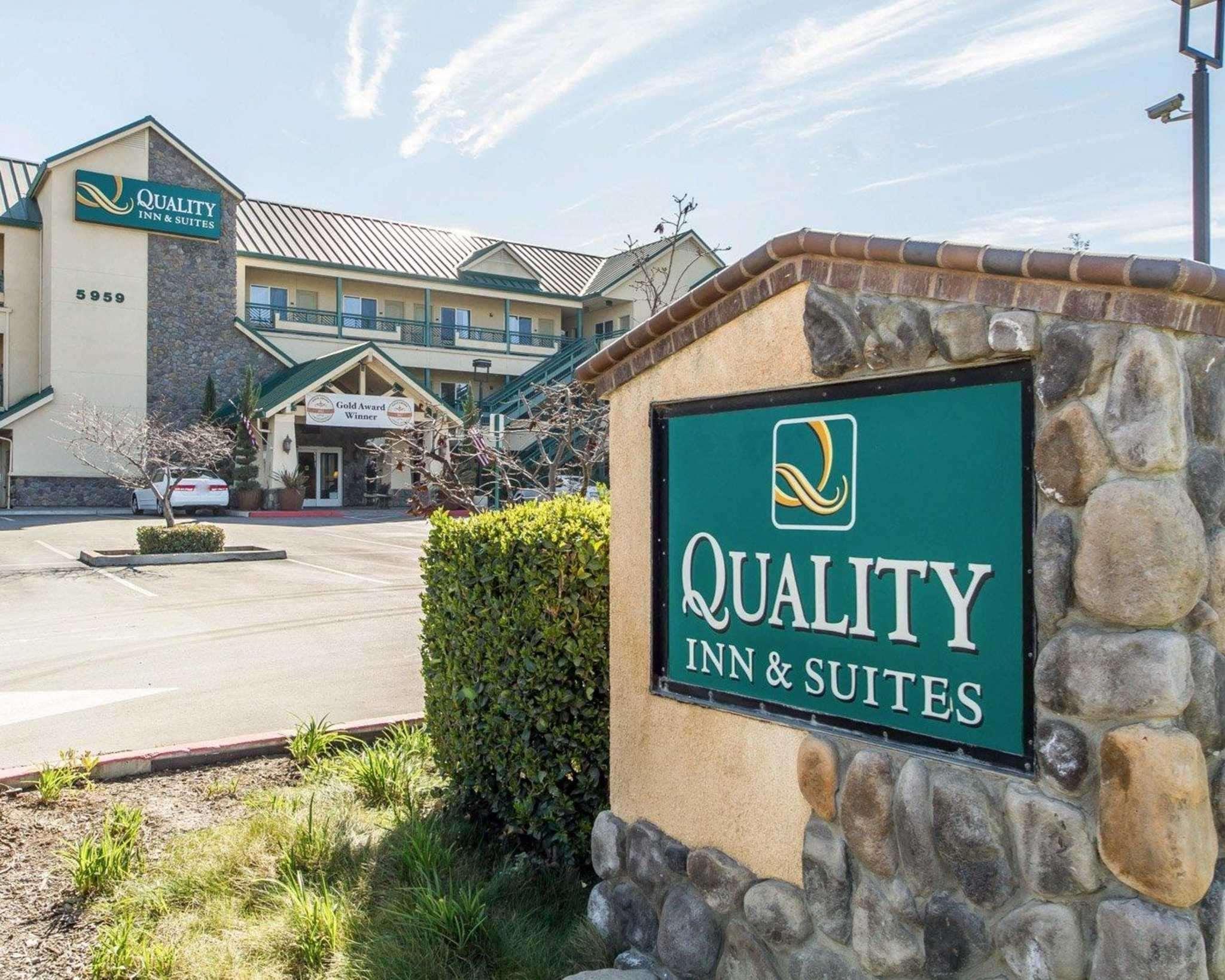 Quality Inn & Suites Livermore Wine Country Exterior photo