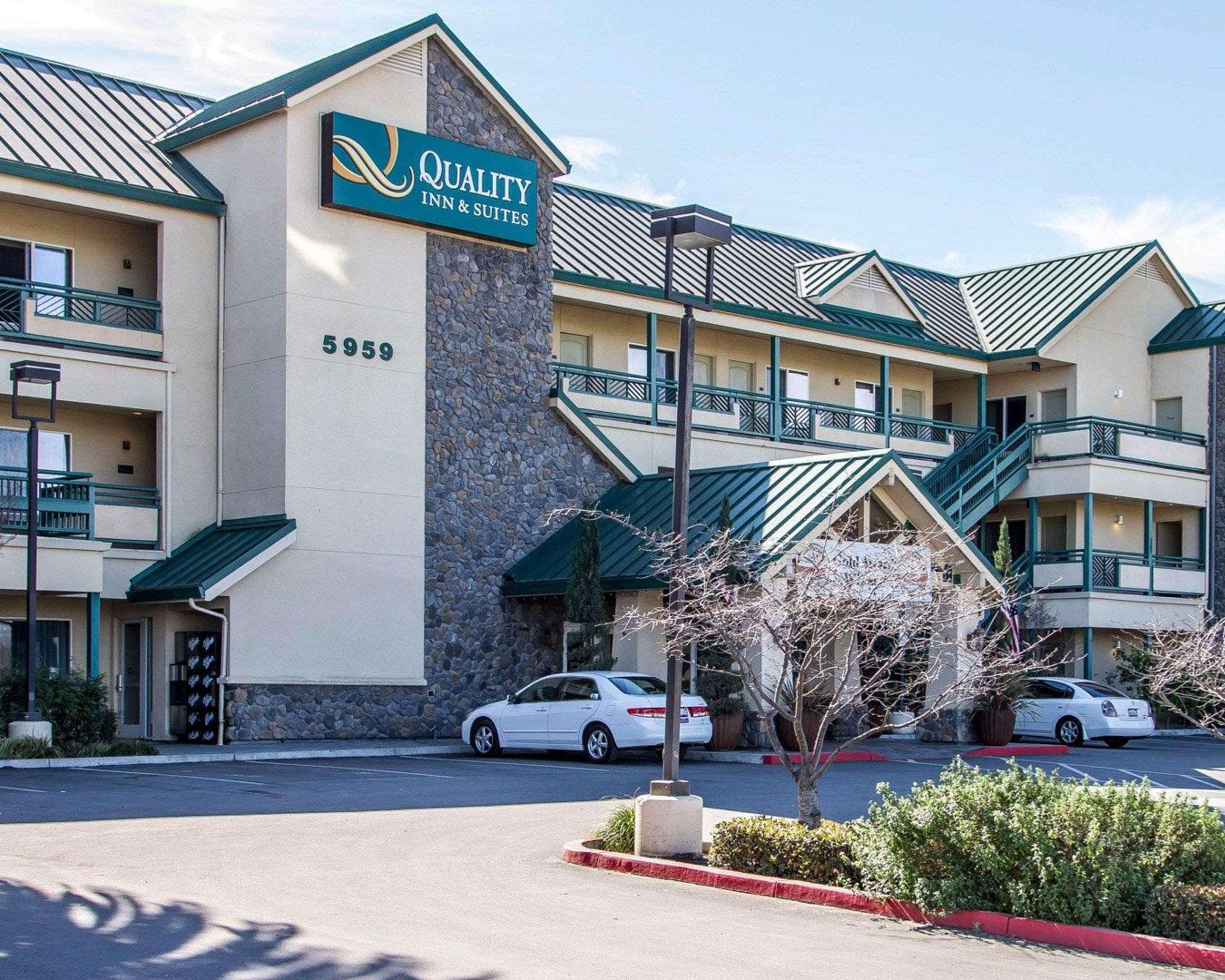 Quality Inn & Suites Livermore Wine Country Exterior photo