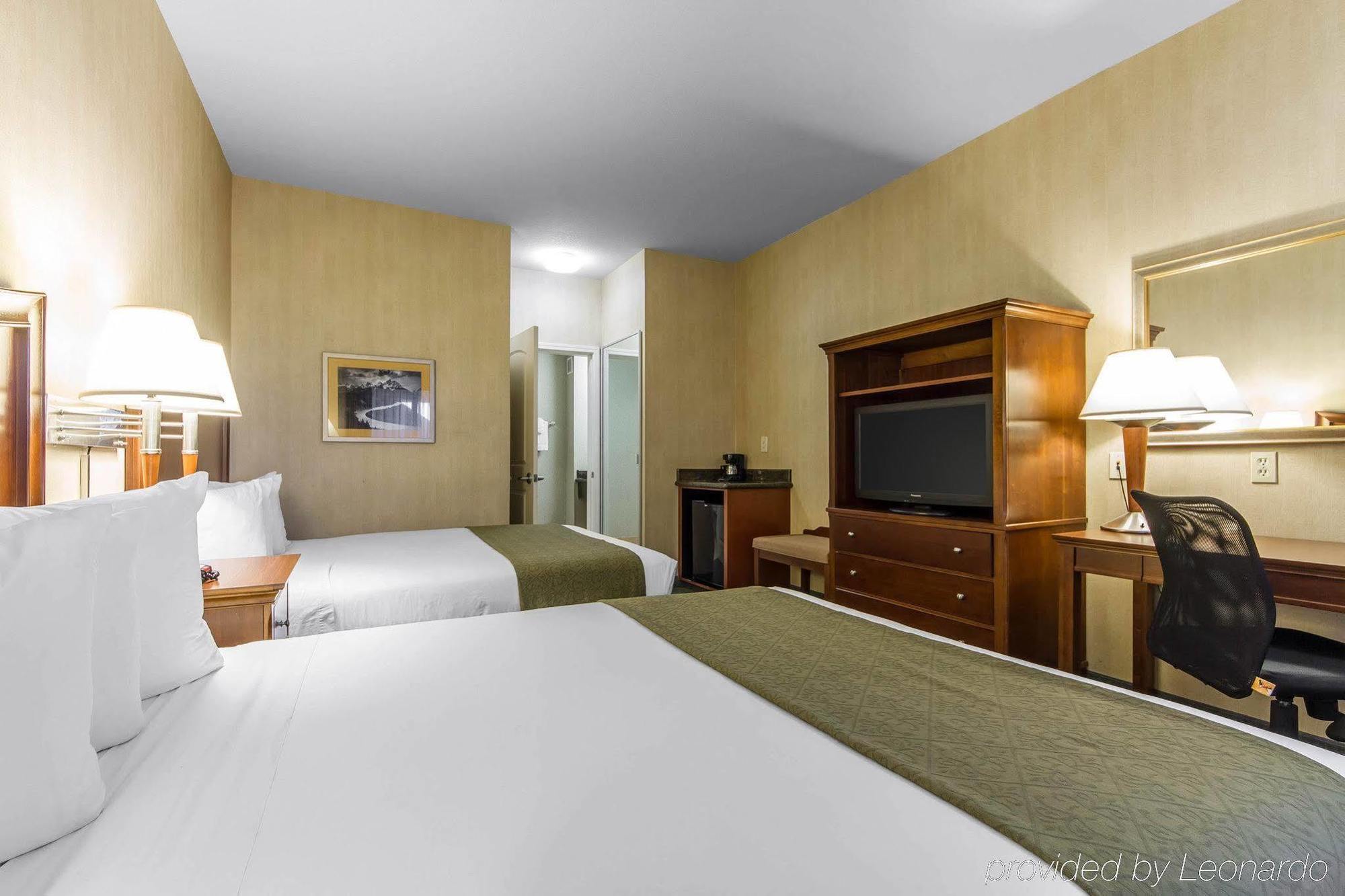 Quality Inn & Suites Livermore Wine Country Exterior photo